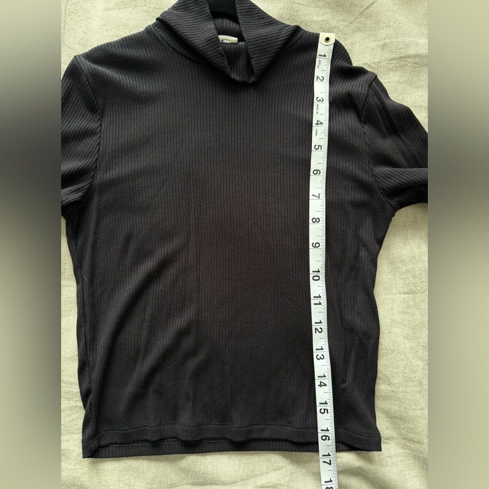 Wilfred Black Long Sleeve Crop Top - Picture 8 of 8